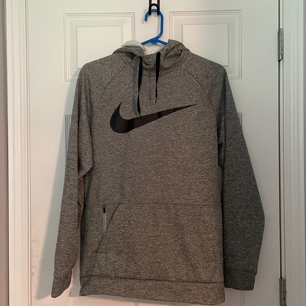 Nike Therma-Fit Hoodie SMALL